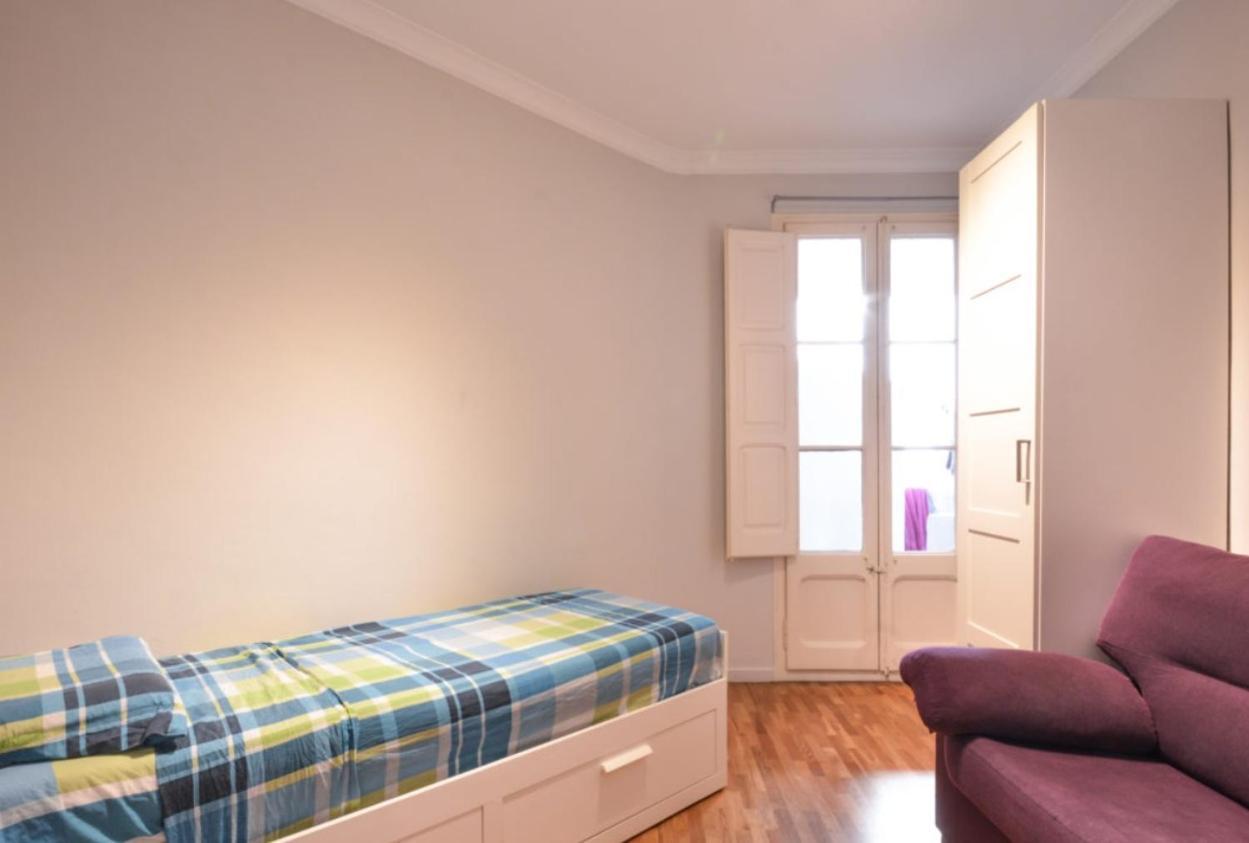 Piso En Sagrada Familia Apartment Barcelona Bagian luar foto